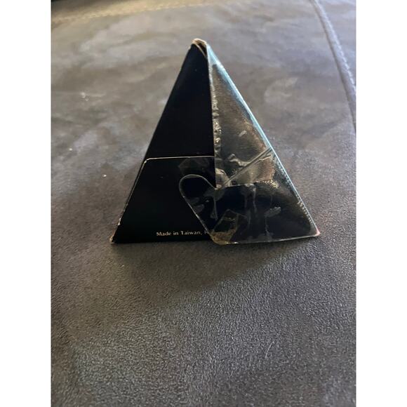 Vintage 1981 Tomy Pyraminx Pyramid Puzzle Triangle-NIB - Picture 3 of 3